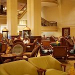 ミャンマー　ヤンゴン　スーレーシャングリラホテル　ピーコックラウンジ　PEACOCK LOUNGE