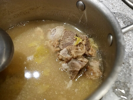 台湾　台北　齊民市集 有機鍋物　GREEN＆SAFE　一人鍋　レストラン　酸菜白肉鍋