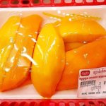 シェムリアップ　ラッキースーパーマーケット　カンボジア　カットフルーツ　マンゴー