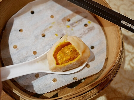 香港　蟹味噌　滬江大飯店　上海蟹　Wu Kong Shanghai Restaurant　おすすめ　一人旅　蟹小籠包