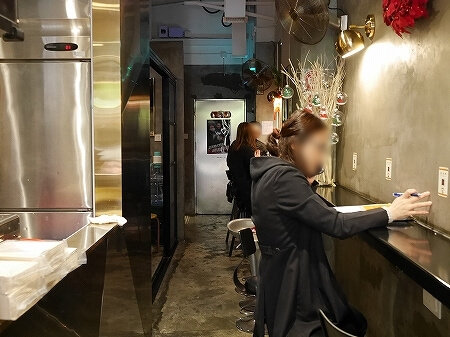 香港 我杯茶 My Cup Of Tea A CUP OF TEA WAN CHAI 香港ミルクティー 湾仔 ワンチャイ カフェ 店内 席
