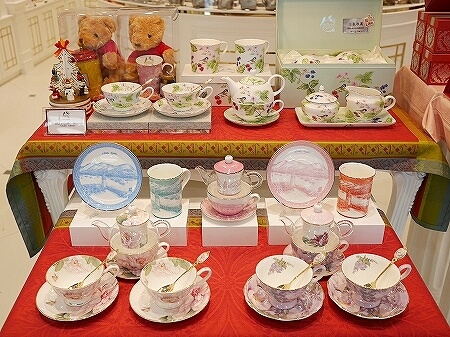 香港空港のおすすめお土産屋さん　Salley's Garden　お茶屋　中国茶　場所　値段　花茶　工芸茶　ティーカップ　食器　茶器