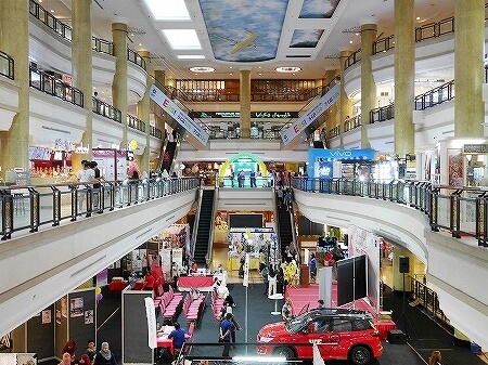 ブルネイ　ザ・モール　お買い物　スーパー　女子向けショップ　The Mall Gadong　ショッピング　ブログ　ガドン