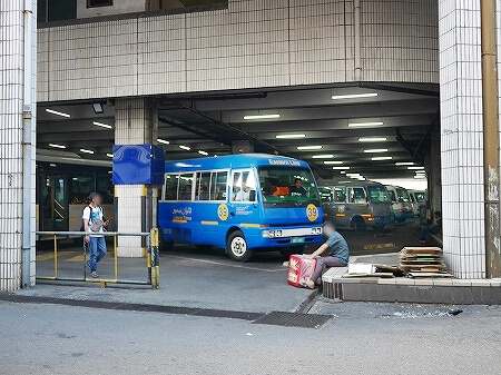 ブルネイのバスの乗り方　BSBバスターミナル　料金　値段　旅行記　ブログ　バス停　路線図