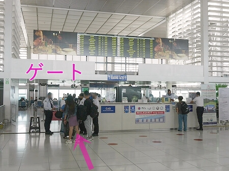 2022年7月　詳細　マニラ空港第2ターミナルでの国内線への乗り継ぎの方法　フィリピン航空利用　セブ旅行記　ブログ