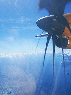 【ウベア島旅行記】国内線エール・カレドニー搭乗記　プロペラ機　景色　眺め