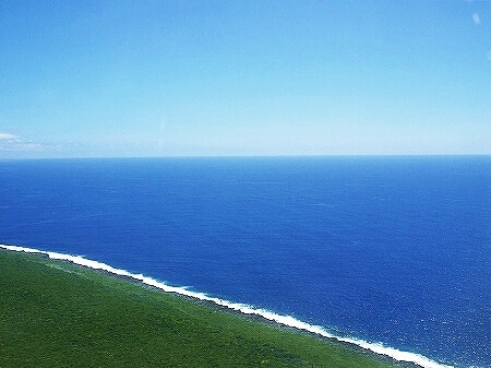 ニューカレドニアのウベア島発のエールカレドニーからの景色・眺め・飛行ルート