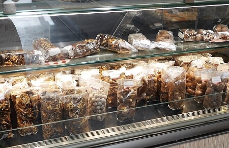 ニューカレドニアのヌメアの人気パン屋さんラトリエ・グルマン（L'Atelier Gourmand）のチョコレート