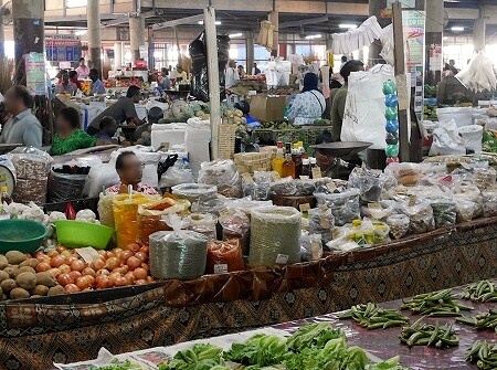 フィジーのラウトカマーケット（Lautoka Market）のスパイス屋さん