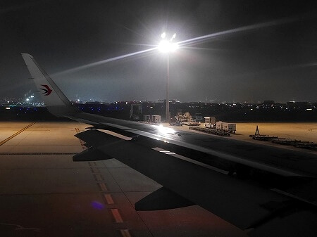 中国東方航空MU540便搭乗記（飛行機の翼）