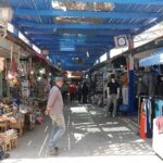 モロッコのサフィの旧市街の商店街（スーク・メディナ）