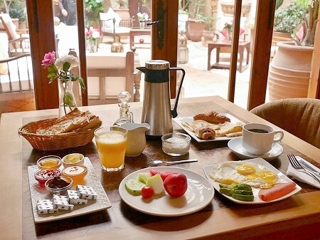 モロッコのエッサウィラのおすすめホテル「リヤド チバネット」の朝食（Riad Chbanate）