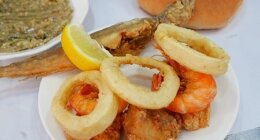 （メニューあり）マラケシュのフナ広場の人気屋台「No.14」へ！シーフードもいいけど、ナスのペーストが絶品でおすすめ！（KRITA）