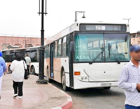 マラケシュの市バスの外観（ALSA）