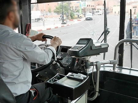 マラケシュの市バスの乗り方（料金の支払い方法）