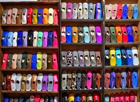 モロッコのマラケシュのおすすめバブーシュ屋さん「Benzarrou Jaafar」のバブーシュ（ベンザロウ・ジャファール）