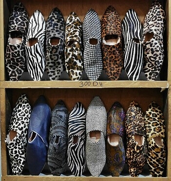 モロッコのマラケシュのおすすめバブーシュ屋さん「Benzarrou Jaafar」のアニマル柄、ヒョウ柄、ゼブラ柄、バブーシュ（ベンザロウ・ジャファール）