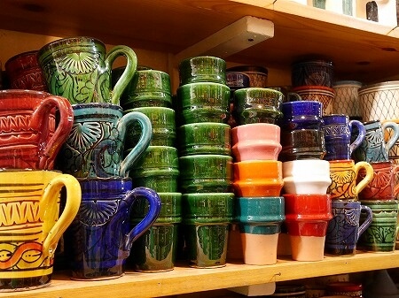 モロッコのマラケシュのおすすめお土産屋さん「Essalhi Abdellatif」のカップ