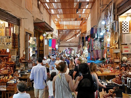 モロッコのマラケシュのお土産屋さん街「スーク・スマリン」