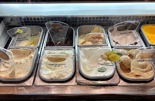 モロッコのマラケシュのアイスクリーム屋さんのフレーバー・種類