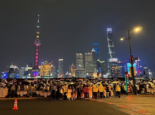 上海トランジットの時に見に行った外灘・浦東の夜景