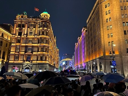上海トランジットの時に見に行った外灘（ワイタン）の夜景・ライトアップ