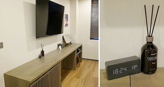 【宿泊記】韓国、大邱のおすすめホテル「Hotel Fox Arthall」のデラックスツインルームの室内、テレビ、時計、アロマディフューザー